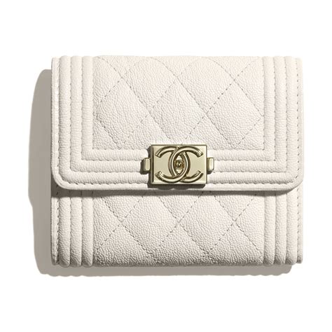 chanel boy 25cm price|chanel boy flap wallet price.